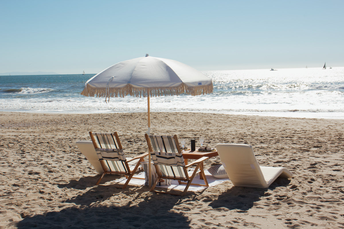 The Couples Coral romantic beachfront table for two