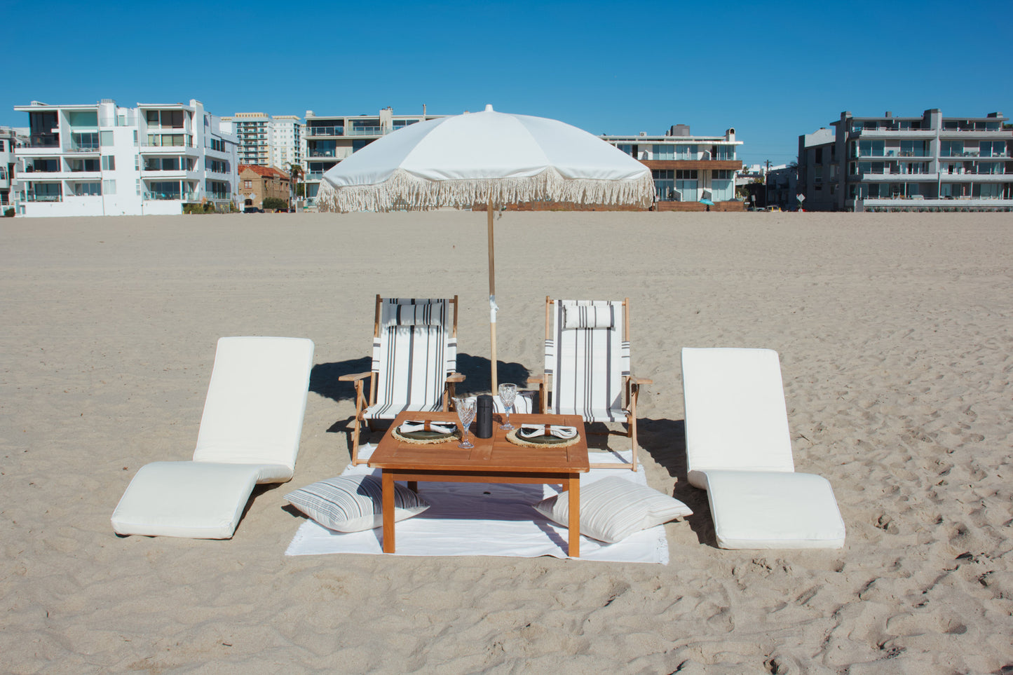 Beach Setup Service Los Angeles for Beach Events and Experiences