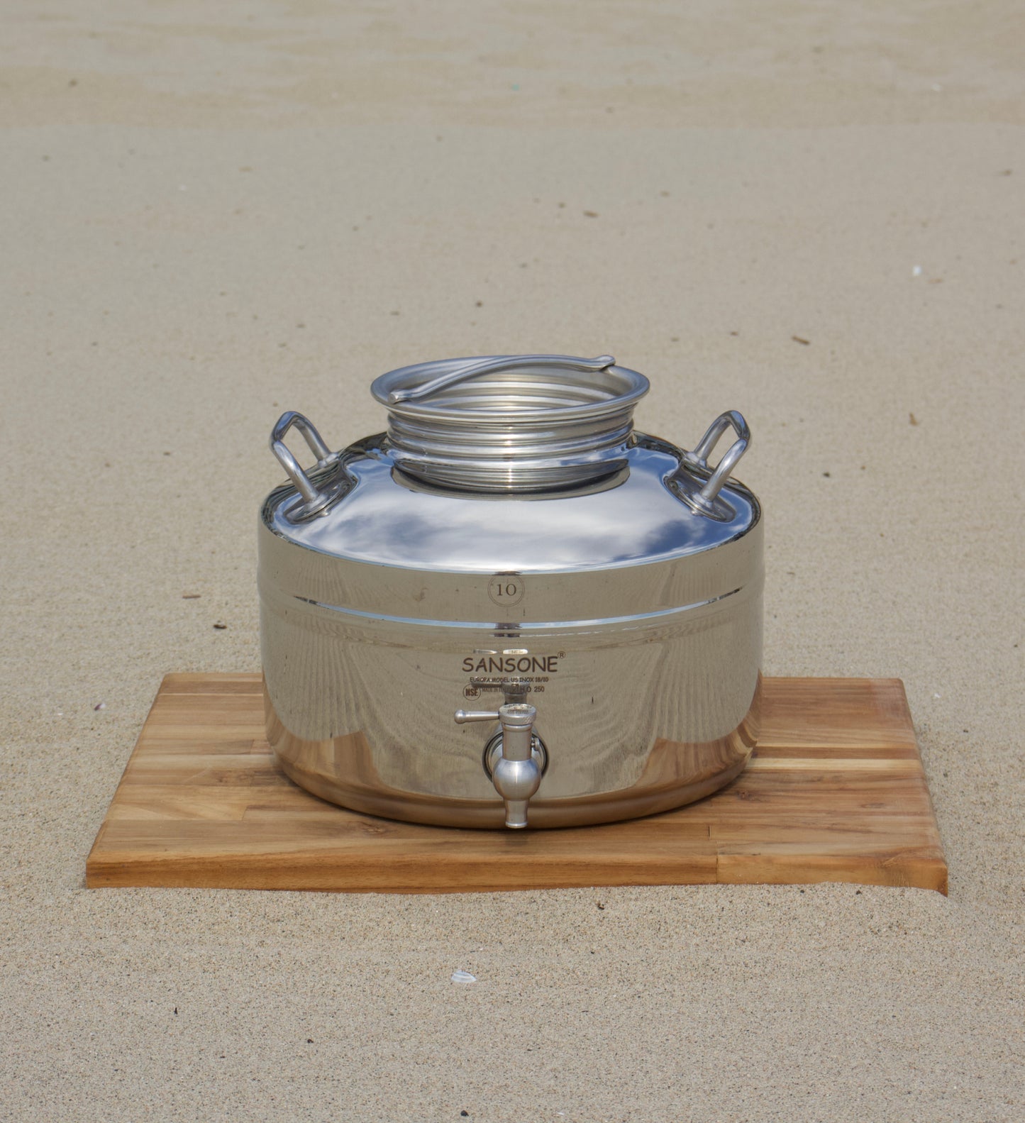 2.5 Gallon Water Dispenser