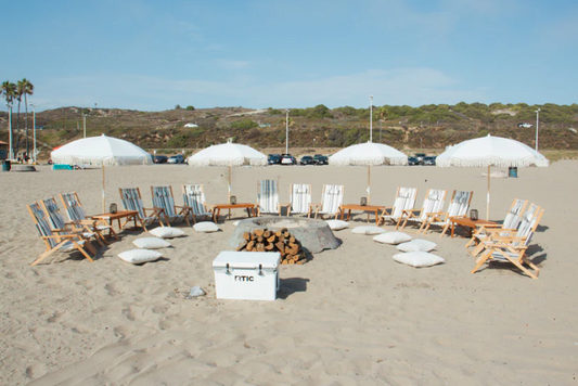 Bonfire Oasis Grandé: Luxury Beach Cabana for Groups