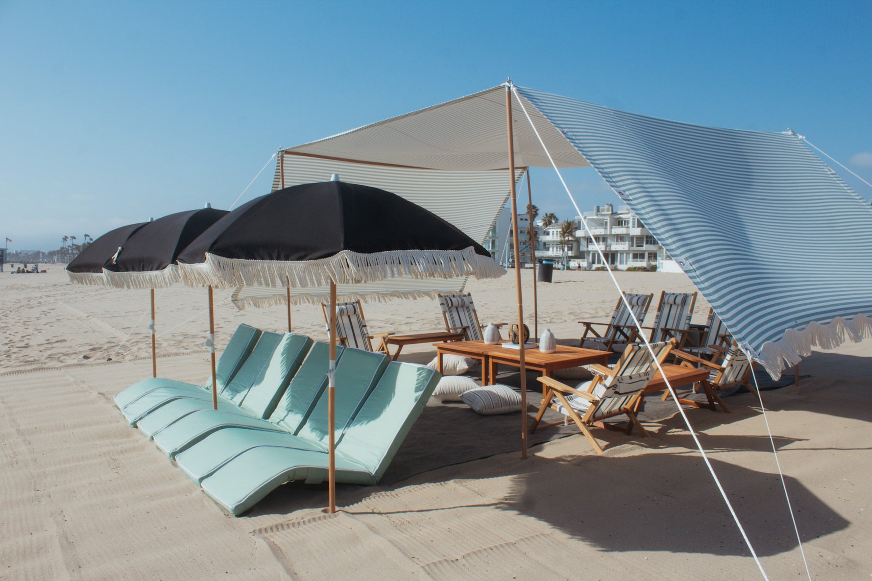 Luxury Beach Cabanas in Los Angeles | The Beach Oasis