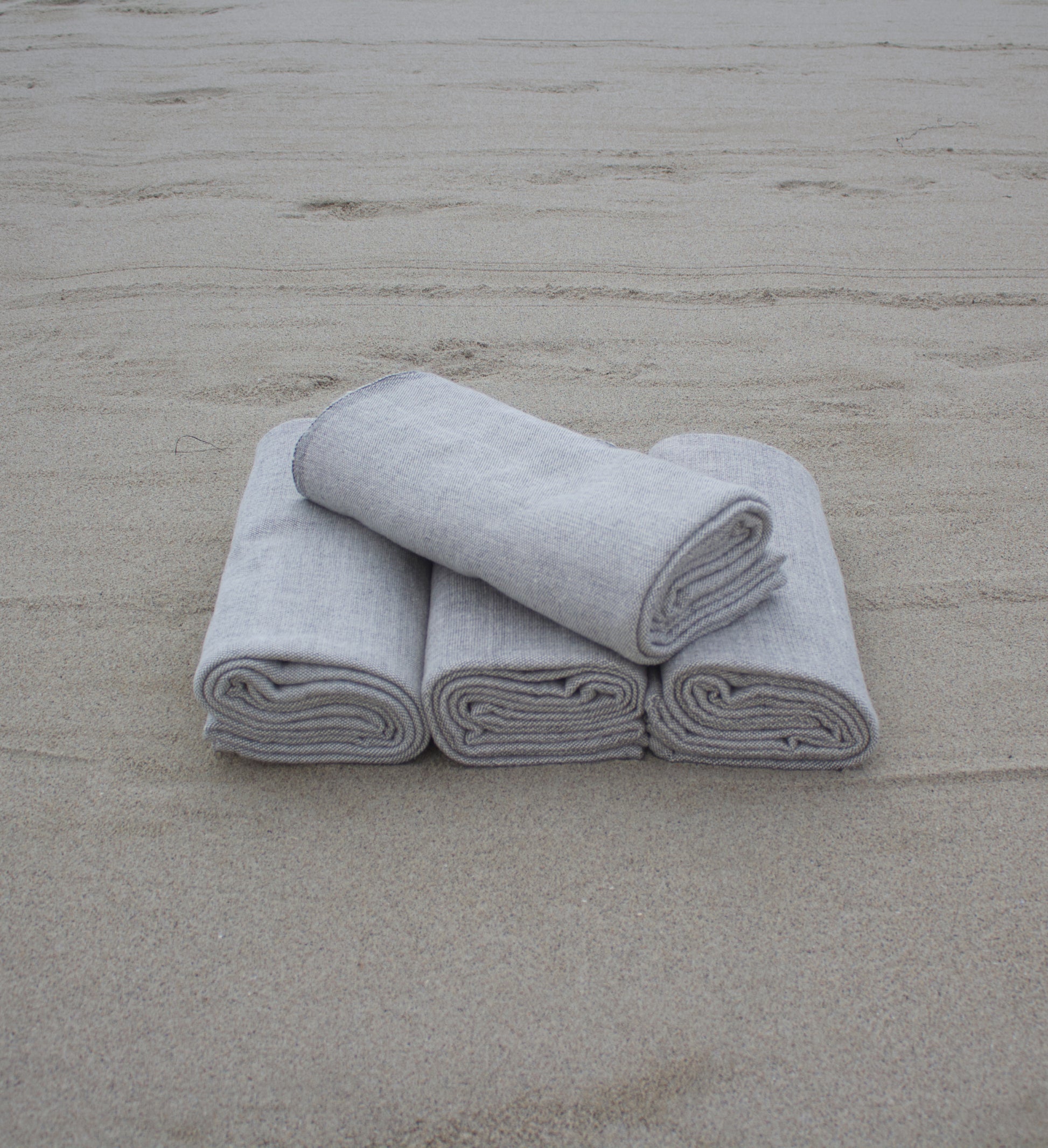 4 Beach Blankets